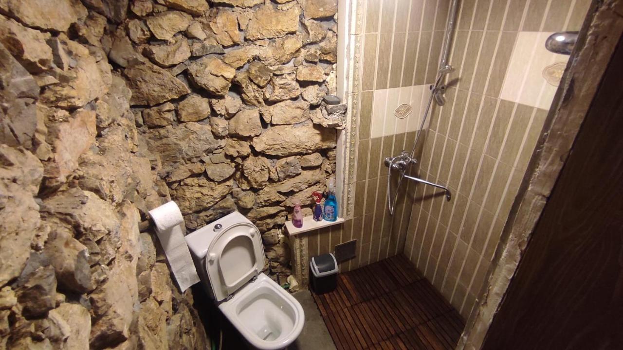 Na Krovu Svijeta Gornji Lukomir Bagian luar foto